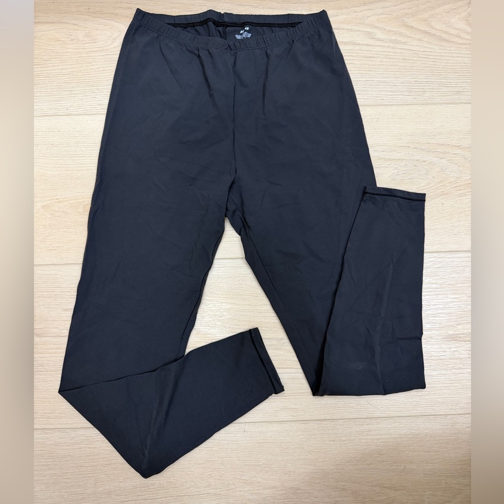 SKIMS Black Leggings